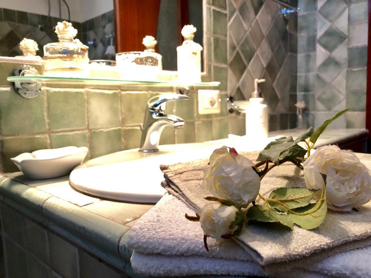 Mama Babylon Hotel Olbia Ngoại thất bức ảnh